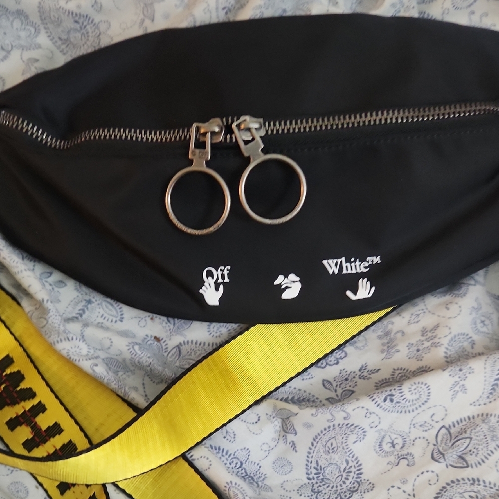 Off-White Black Bag with Yellow Strap - Picture 1 of 11